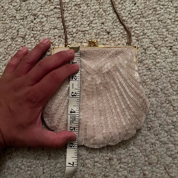 Valerie Steven’s she’ll evening bag - Picture 6 of 15